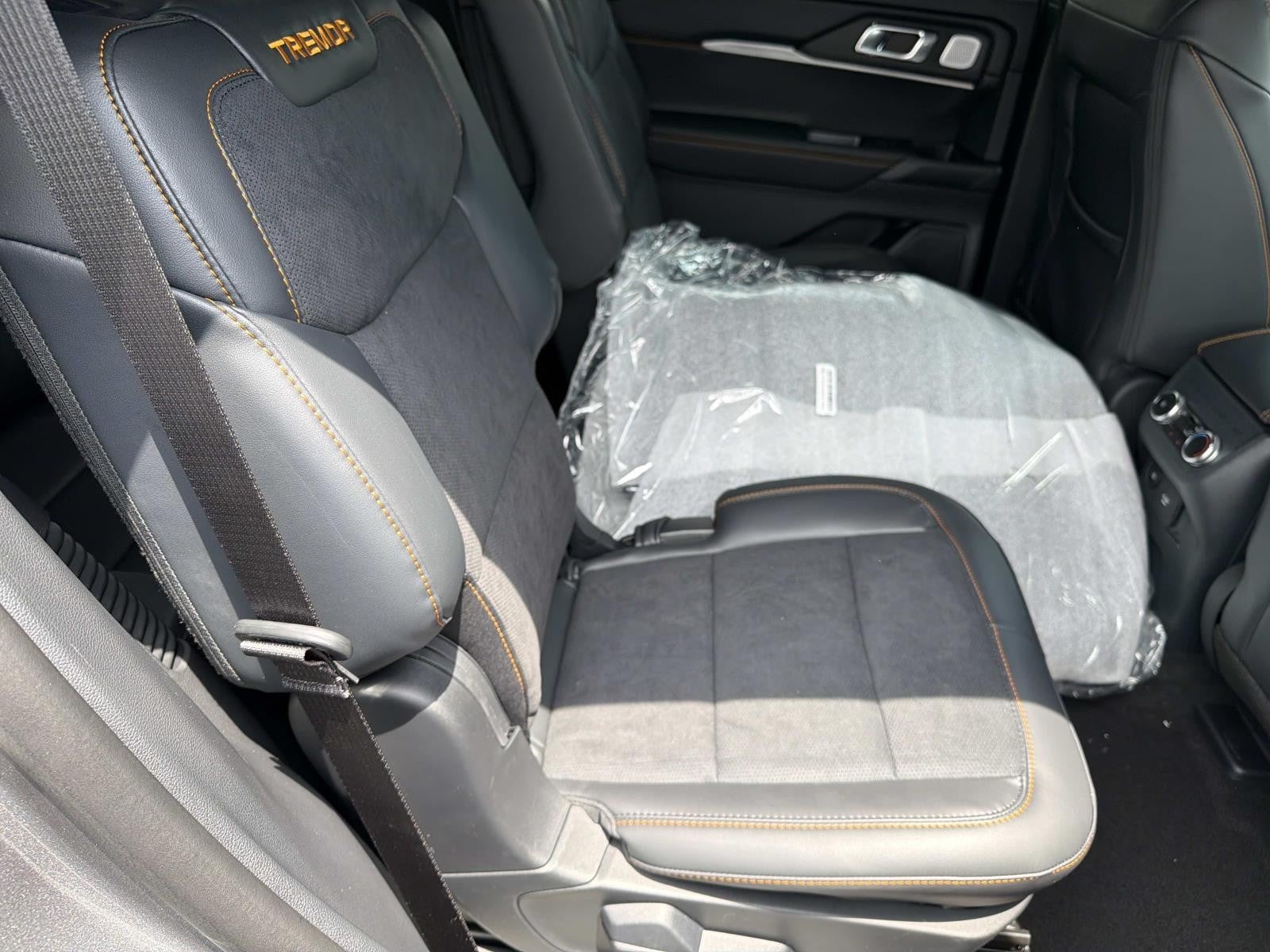 2026 Ford Explorer TREMOR 4WD