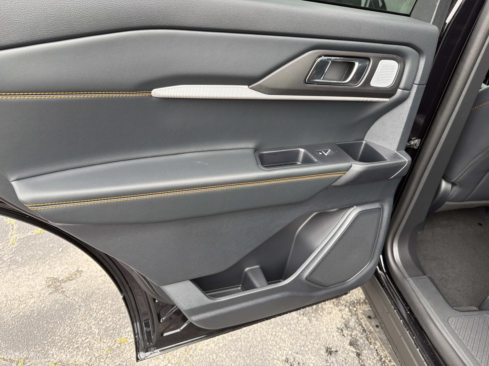 2026 Ford Explorer TREMOR 4WD