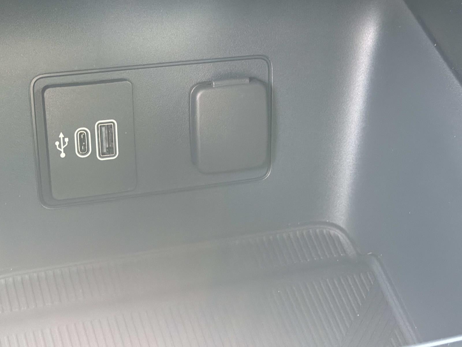 2026 Ford Explorer TREMOR 4WD