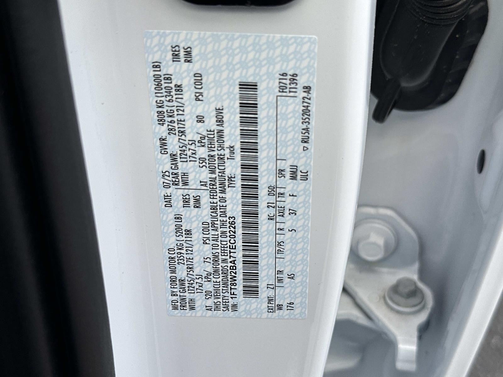 2025 Ford Super Duty F-250 SRW XL 4WD CREW CAB 8' BOX