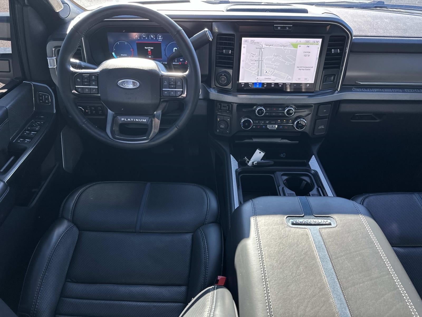 2025 Ford Super Duty F-250 SRW Platinum