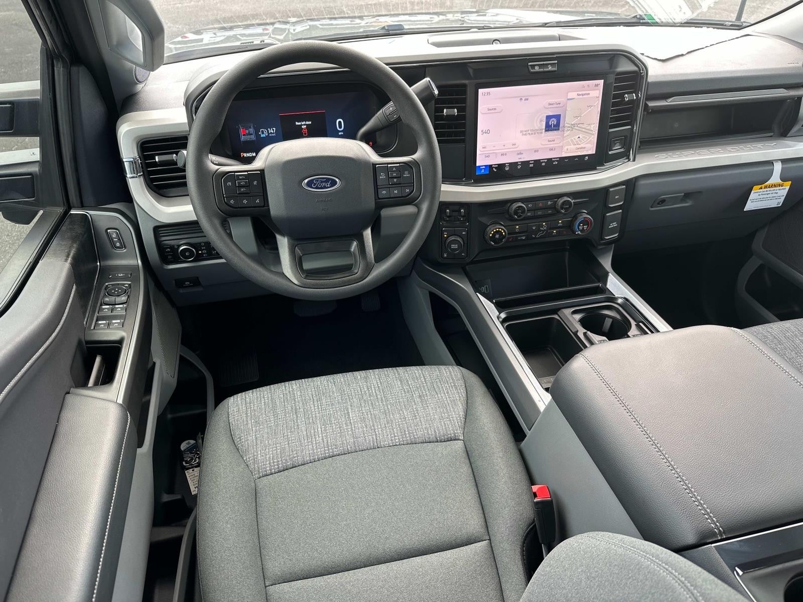 2025 Ford Super Duty F-250 SRW XLT 4WD CREW CAB 6.75' BO