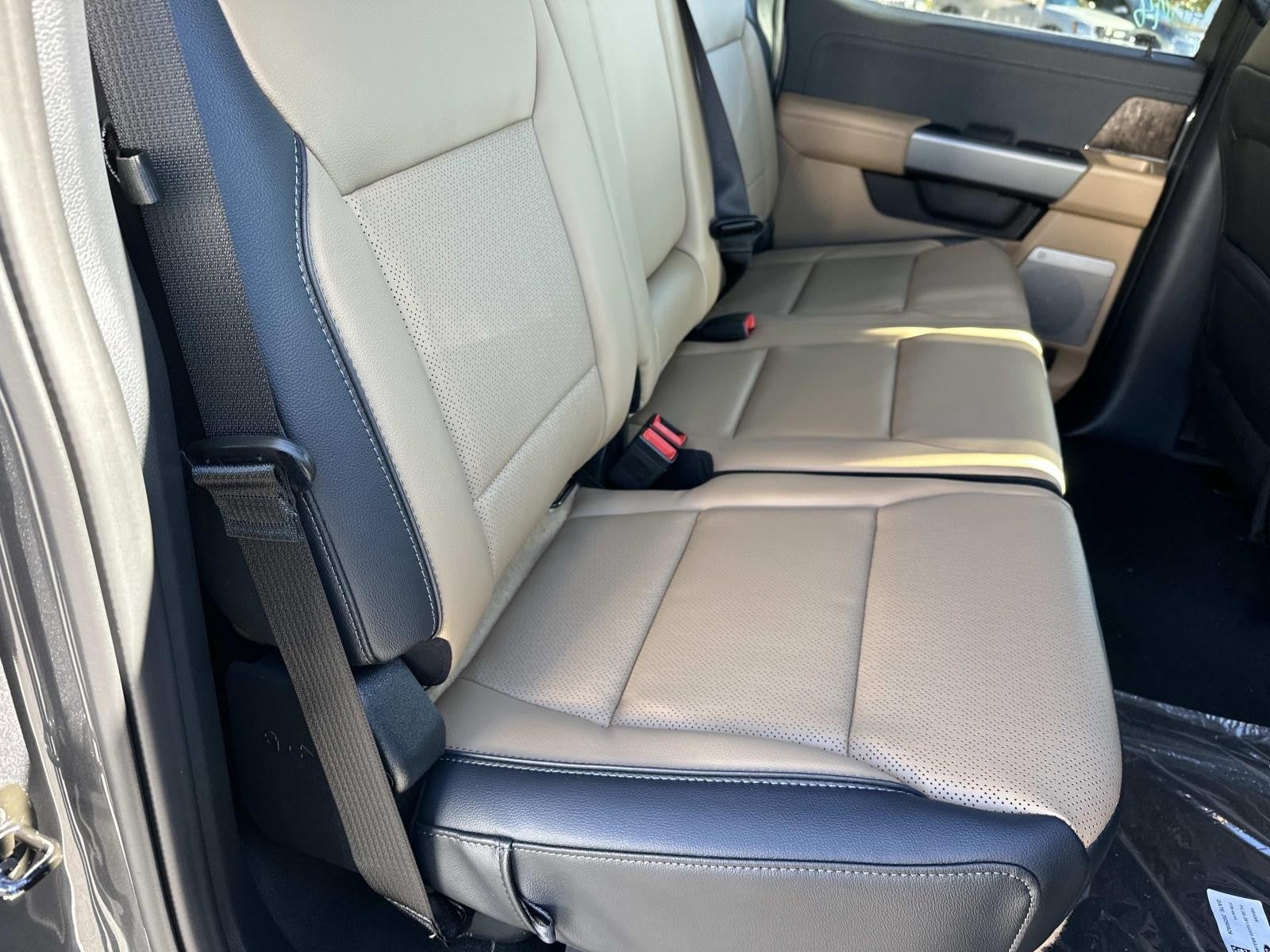 2026 Ford Super Duty F-250 SRW LARIAT 4WD CREW CAB 6.75'