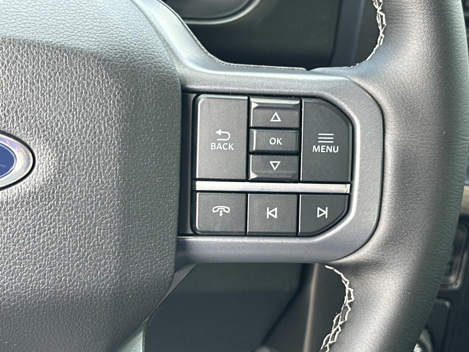 2026 Ford Super Duty F-350 SRW LARIAT 2WD CREW CAB 6.75'