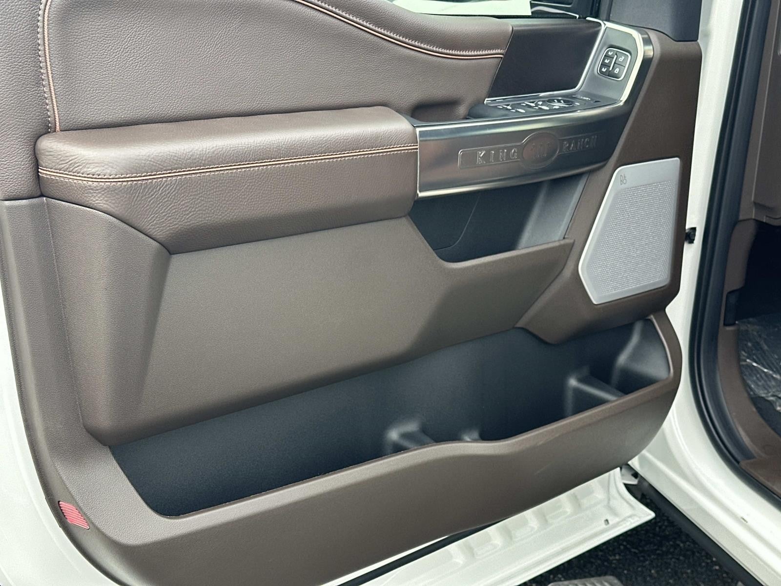 2026 Ford Super Duty F-350 SRW KING RANCH 4WD CREW CAB 6