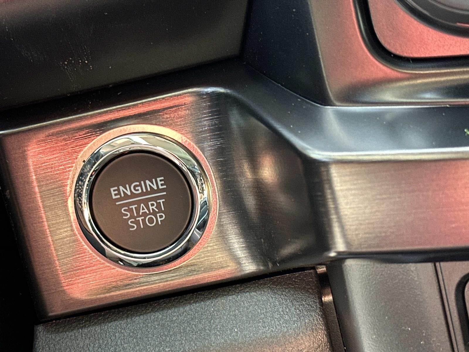 2026 Ford Super Duty F-350 SRW LARIAT 4WD CREW CAB 6.75'