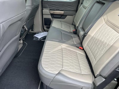 2026 Ford Super Duty F-350 DRW PLATINUM 4WD CREW CAB 8'