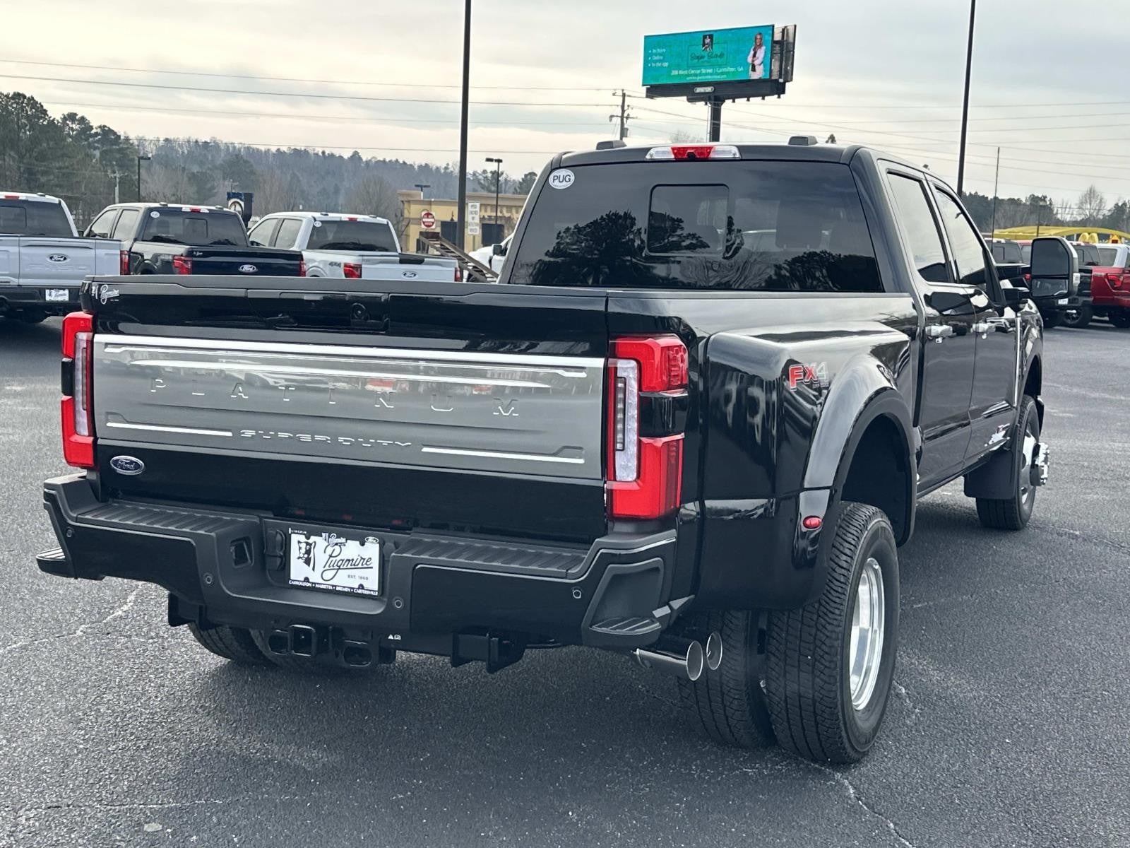 2026 Ford Super Duty F-350 DRW PLATINUM 4WD CREW CAB 8'