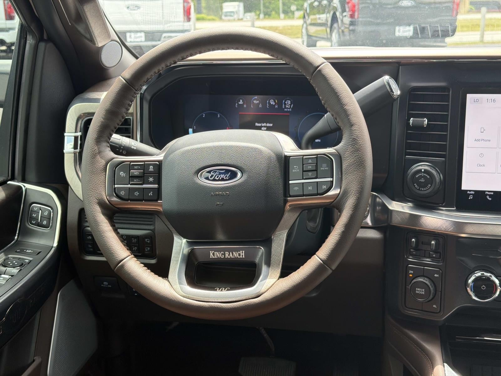 2026 Ford Super Duty F-350 DRW KING RANCH 4WD CREW CAB 8