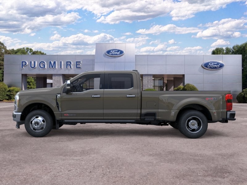 2026 Ford Super Duty F-350 DRW KING RANCH 4WD CREW CAB 8
