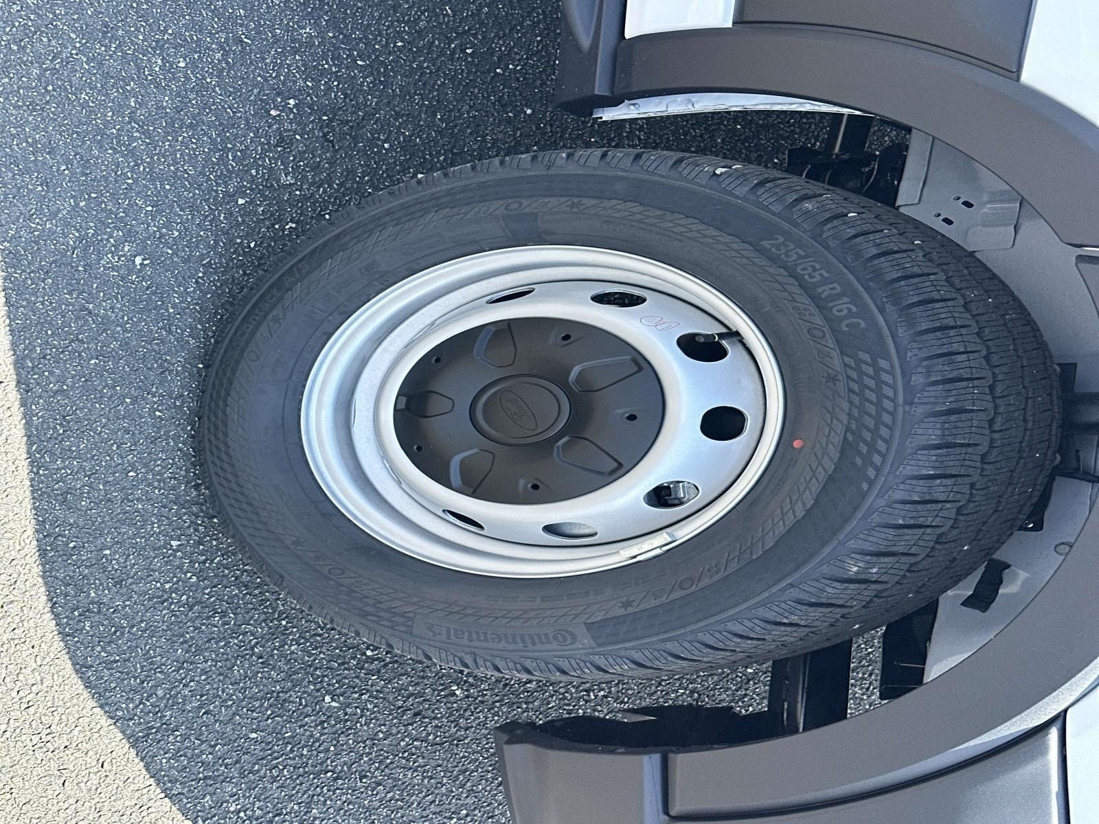 2026 Ford Transit Cargo Van T-250 148 MED RF 9150 GV