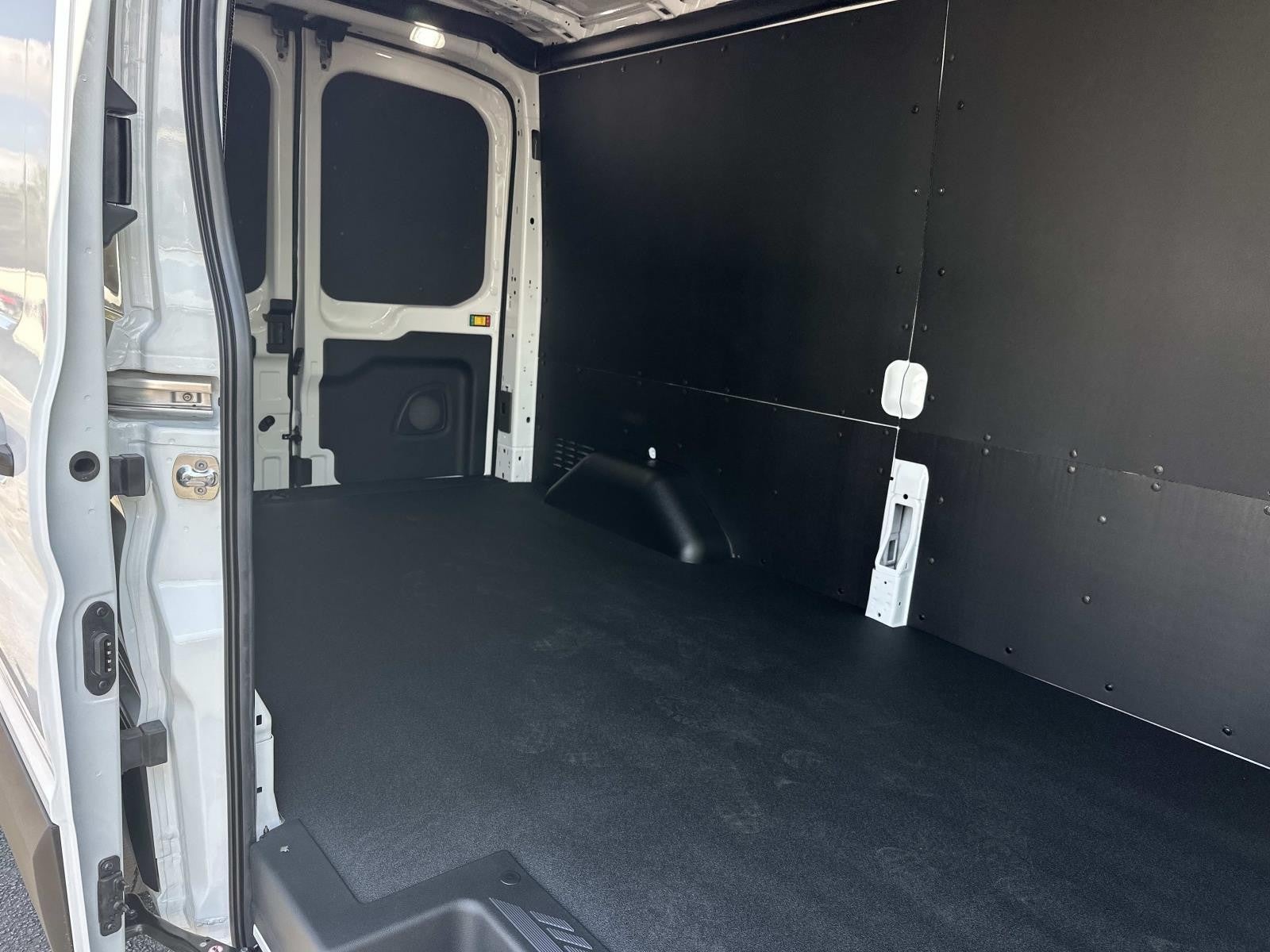 2026 Ford Transit Cargo Van T-250 148 MED RF 9150 GV