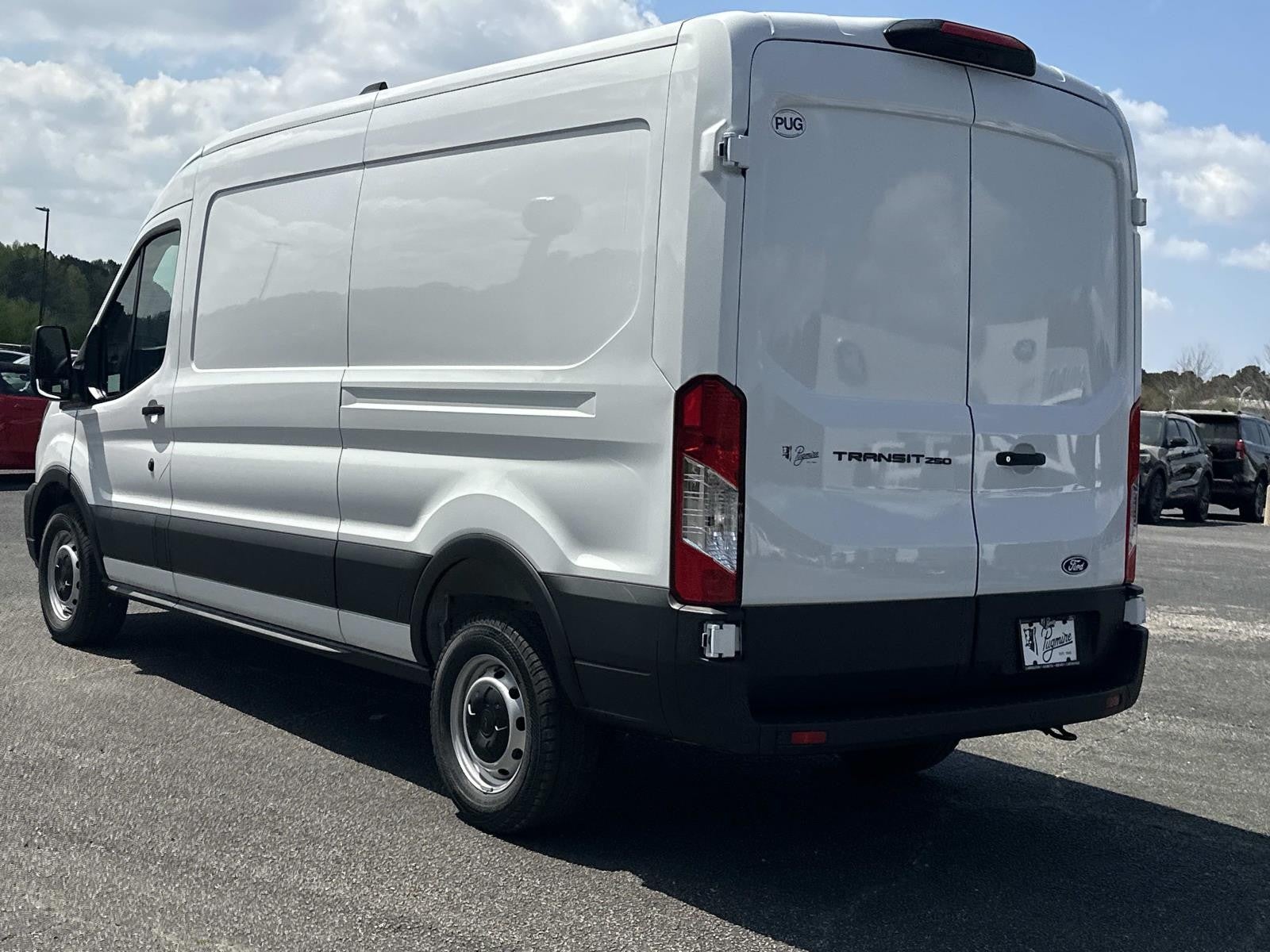 2026 Ford Transit Cargo Van T-250 148 MED RF 9150 GV