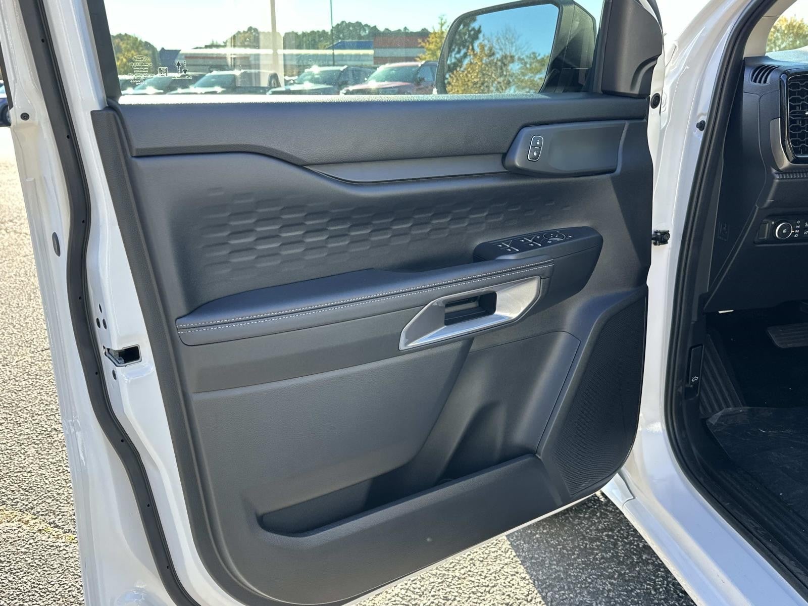 2025 Ford Ranger XLT 4WD SUPERCREW 5' BOX