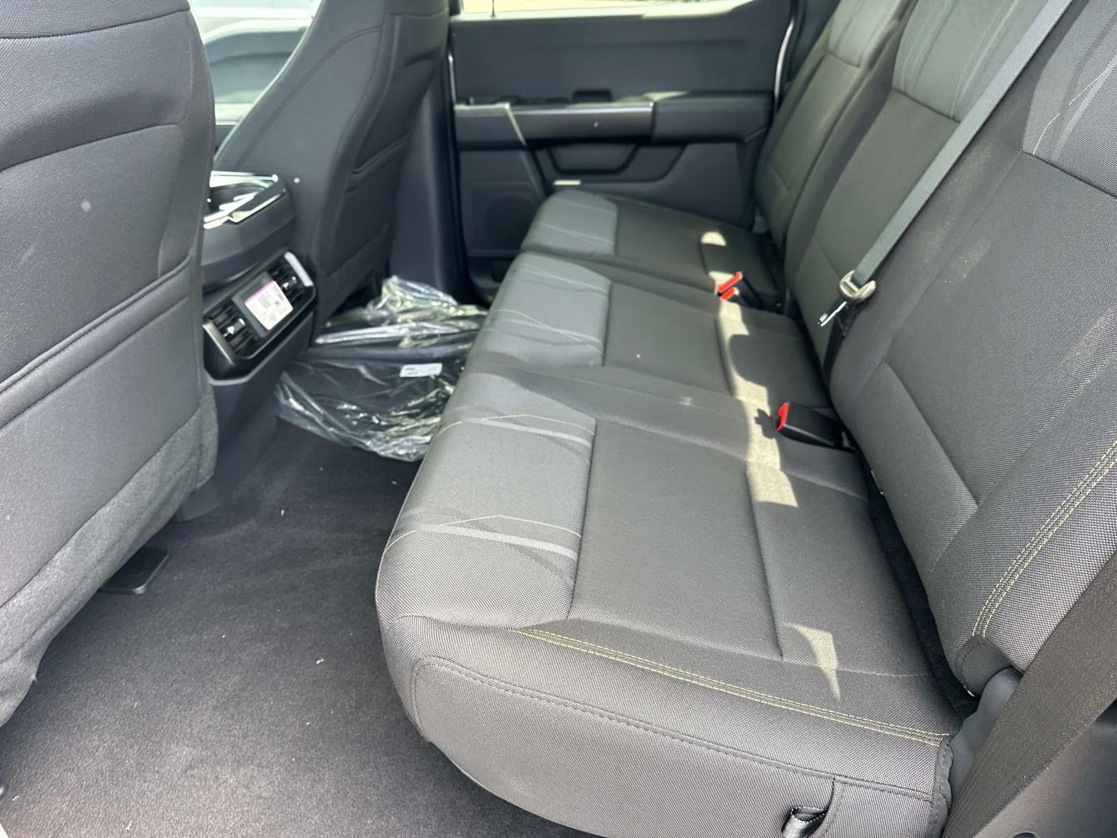 2025 Ford F-150 STX 4WD SUPERCREW 5.5' BO