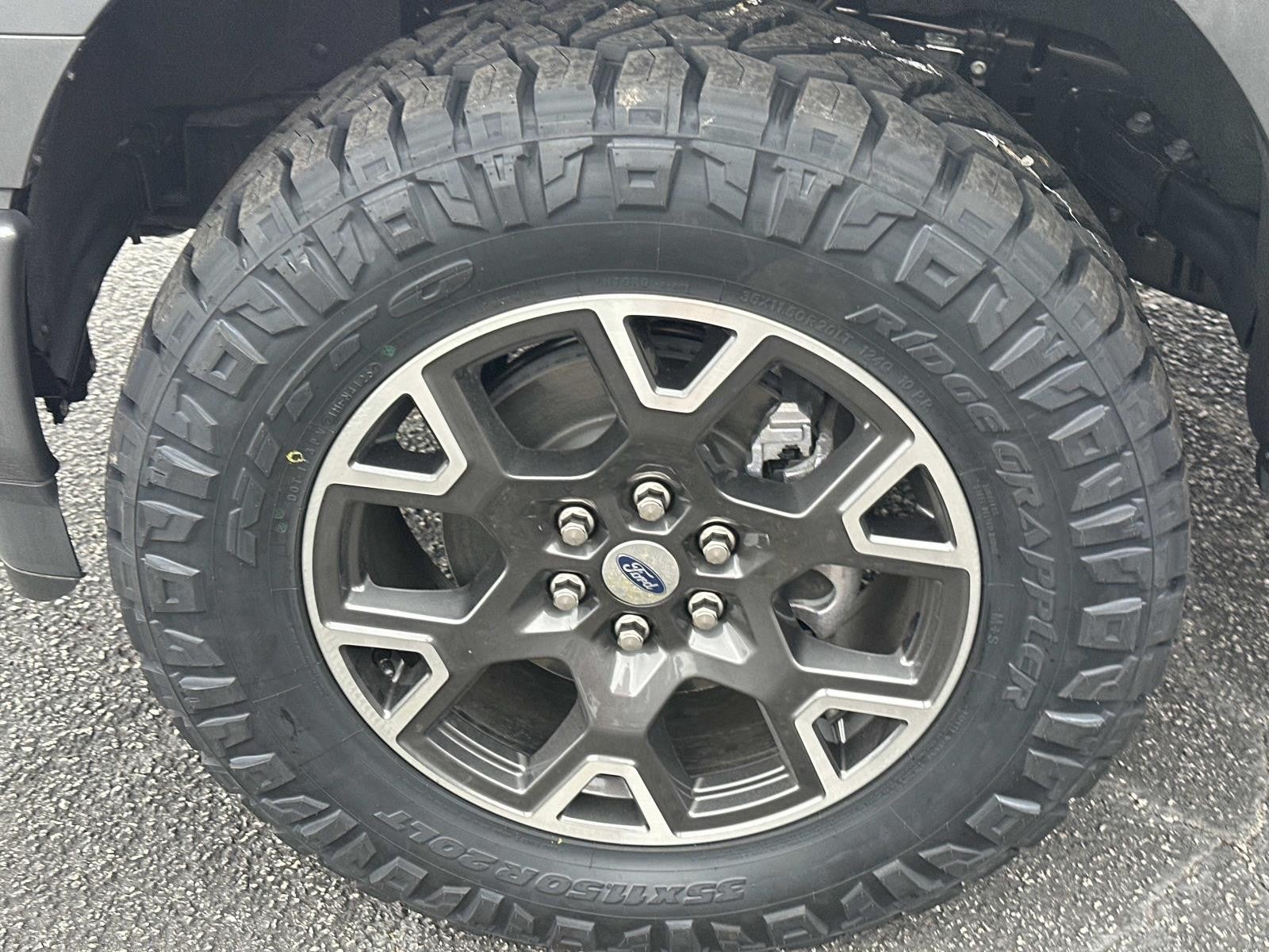 2025 Ford F-150 STX 4WD SUPERCREW 5.5' BO