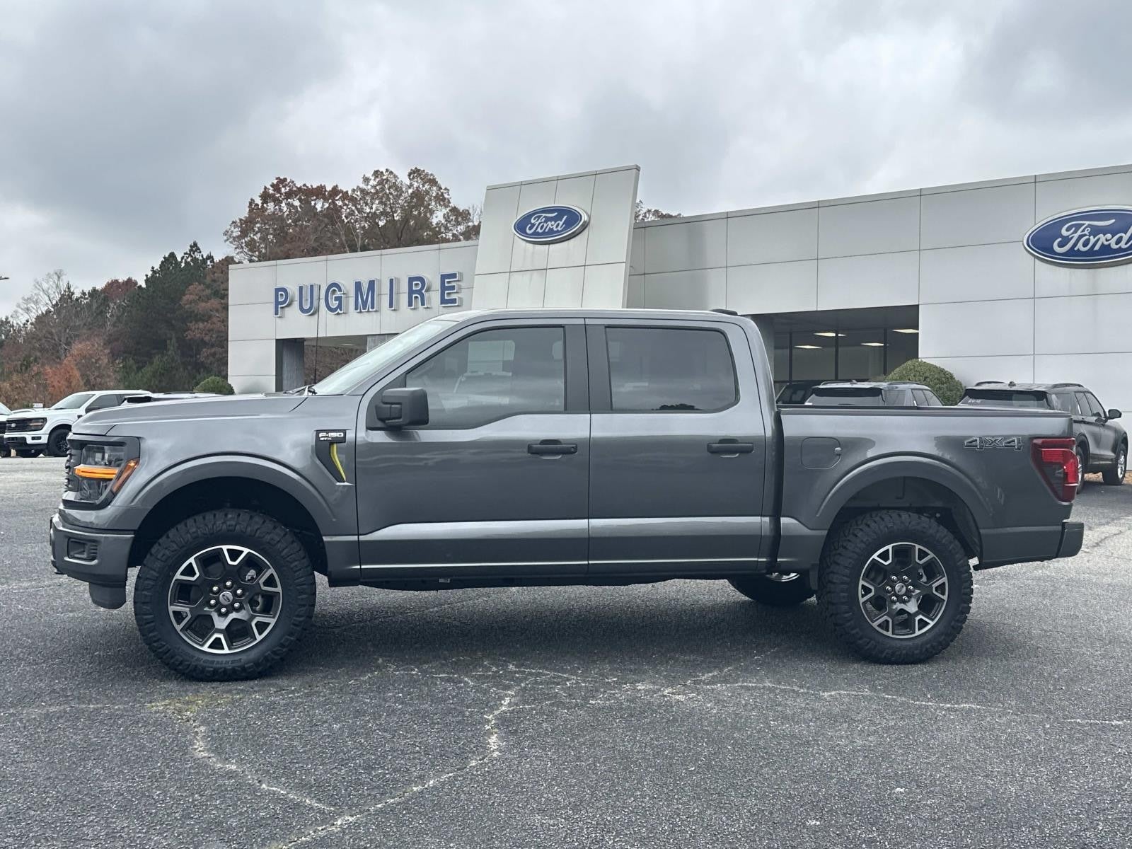2025 Ford F-150 STX 4WD SUPERCREW 5.5' BO