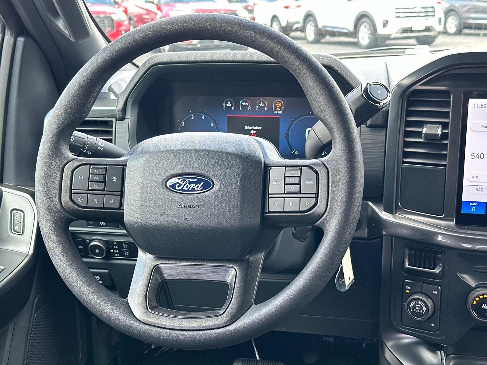 2025 Ford F-150 STX 4WD SUPERCREW 5.5' BO