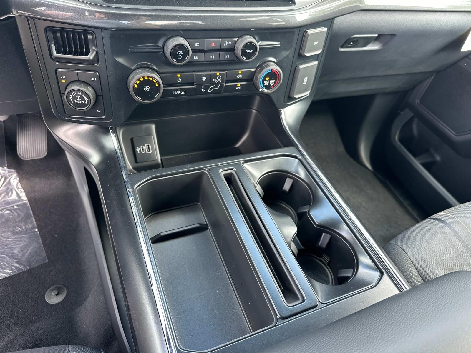 2025 Ford F-150 STX 4WD SUPERCREW 5.5' BO