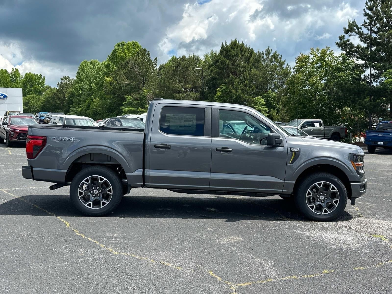 2025 Ford F-150 STX 4WD SUPERCREW 5.5' BO