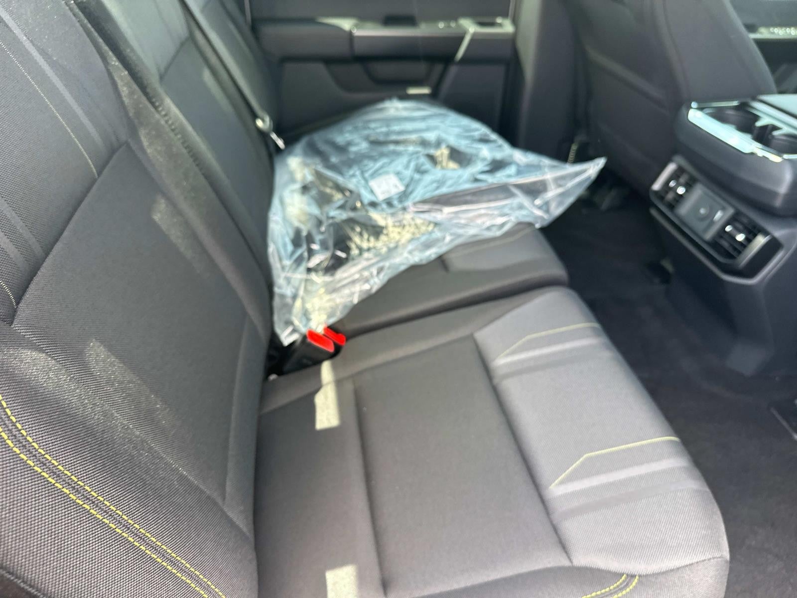 2025 Ford F-150 STX 4WD SUPERCREW 5.5' BO