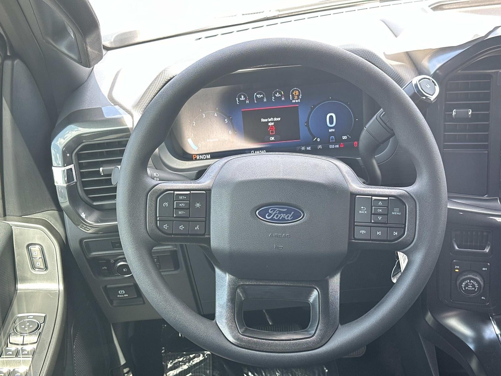 2025 Ford F-150 STX 4WD SUPERCREW 5.5' BO