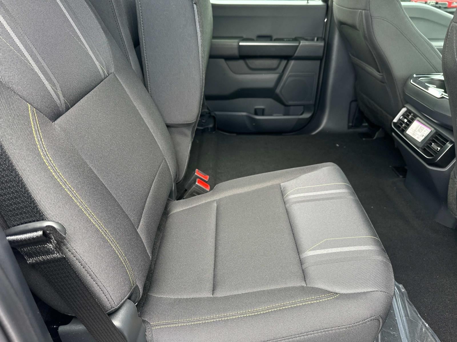 2025 Ford F-150 STX 4WD SUPERCREW 5.5' BO