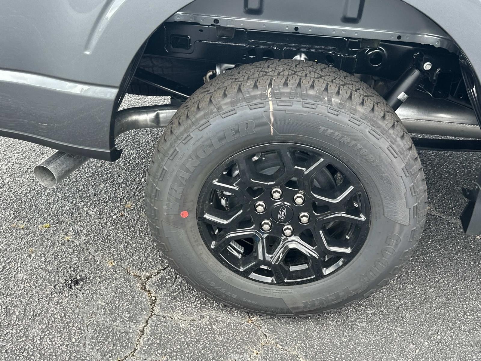 2025 Ford F-150 STX 4WD SUPERCREW 5.5' BO