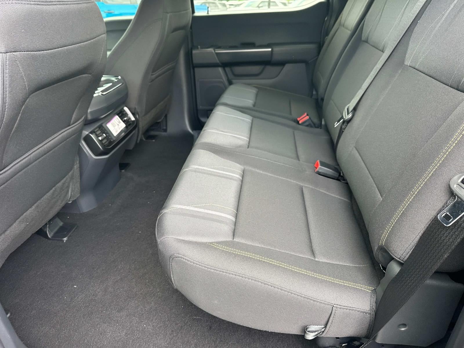 2025 Ford F-150 STX 4WD SUPERCREW 5.5' BO