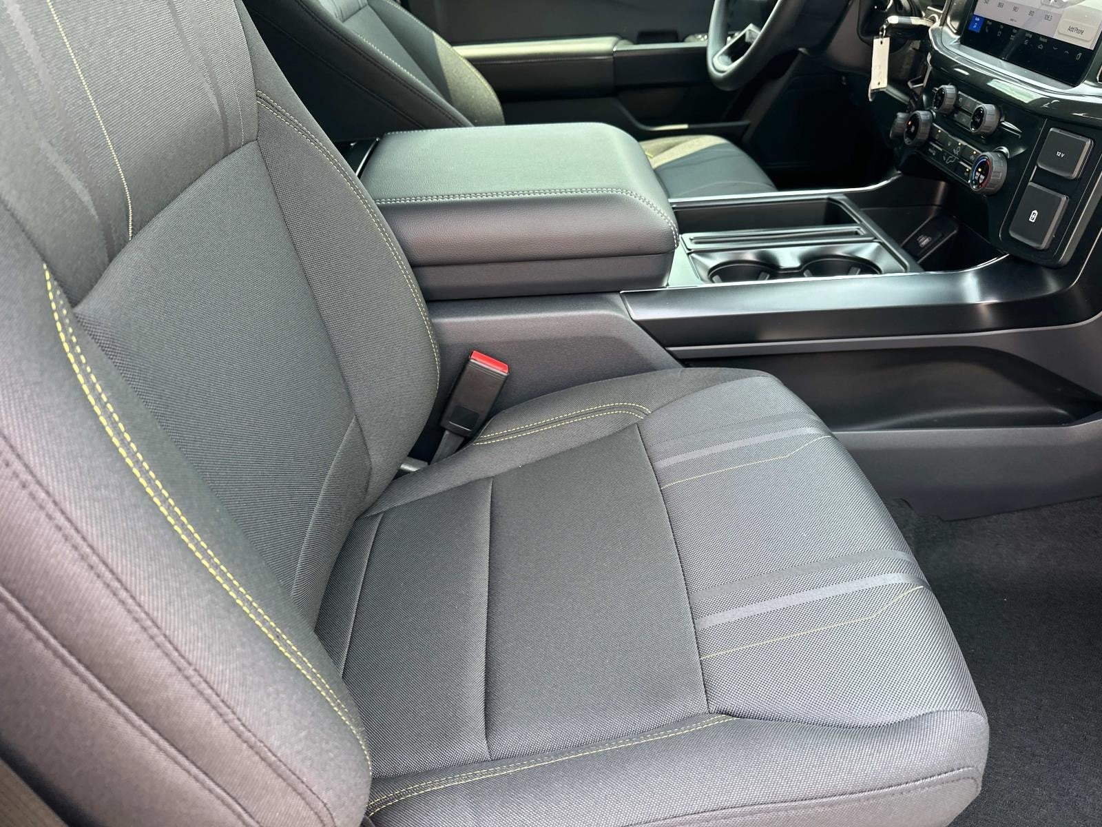 2025 Ford F-150 STX 4WD SUPERCREW 5.5' BO