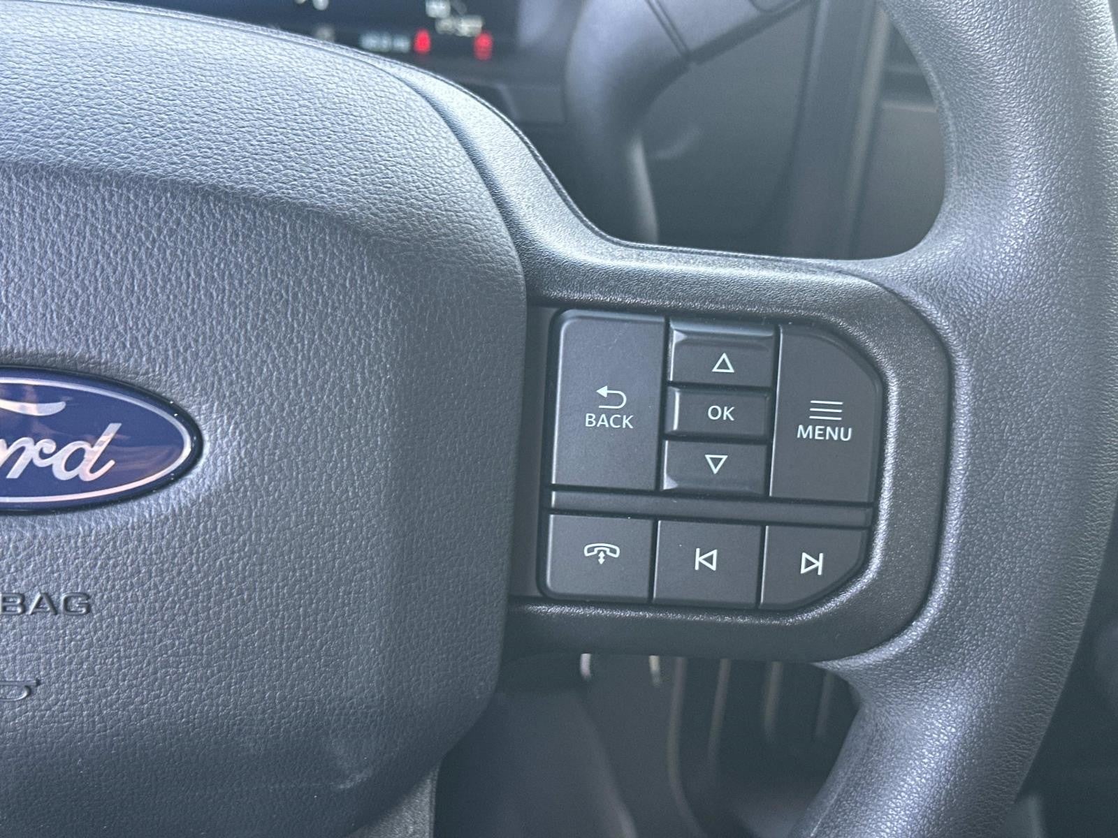 2025 Ford F-150 STX 4WD SUPERCREW 5.5' BO