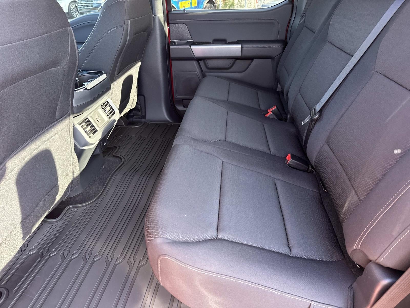 2025 Ford F-150 XLT 4WD SUPERCREW 5.5' BO