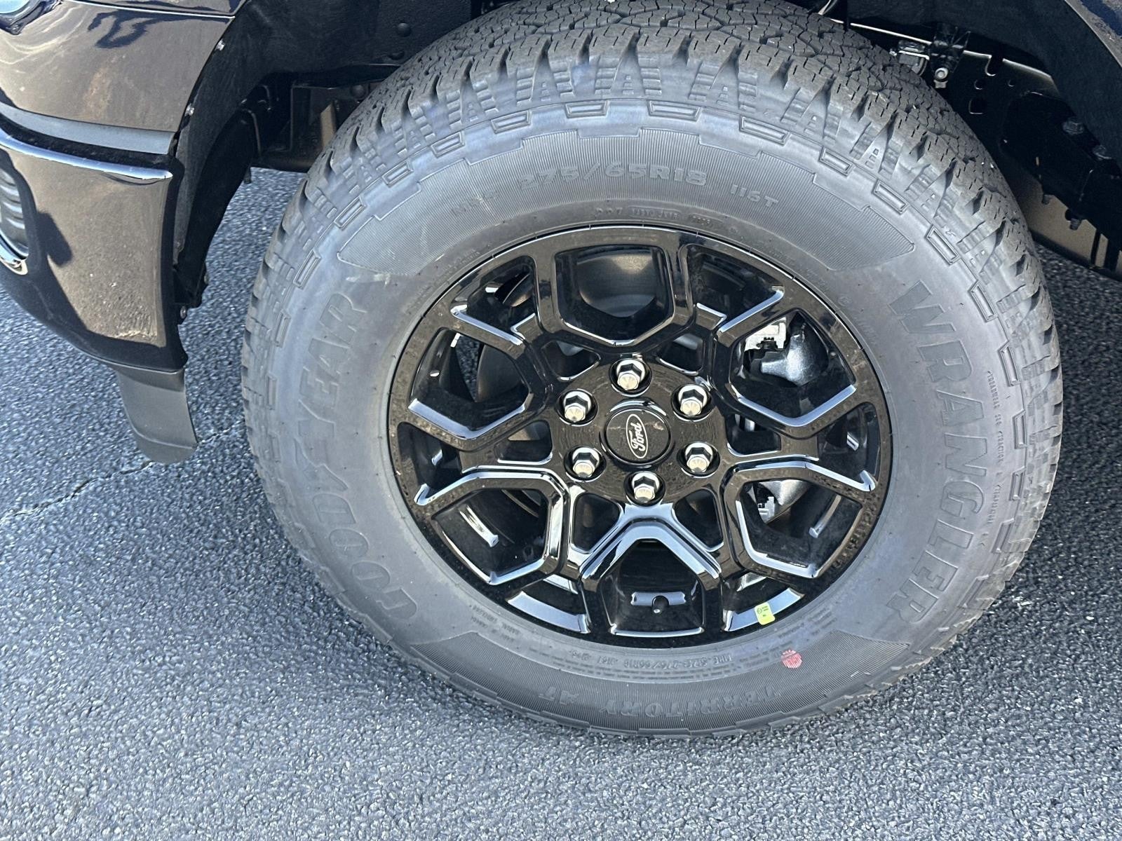 2025 Ford F-150 XLT 4WD SUPERCREW 5.5' BO