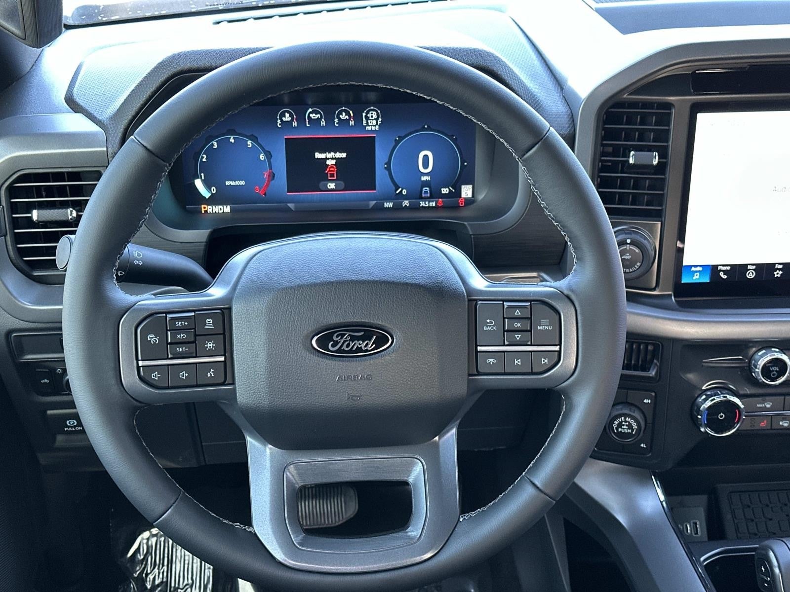 2025 Ford F-150 XLT 4WD SUPERCREW 5.5' BO