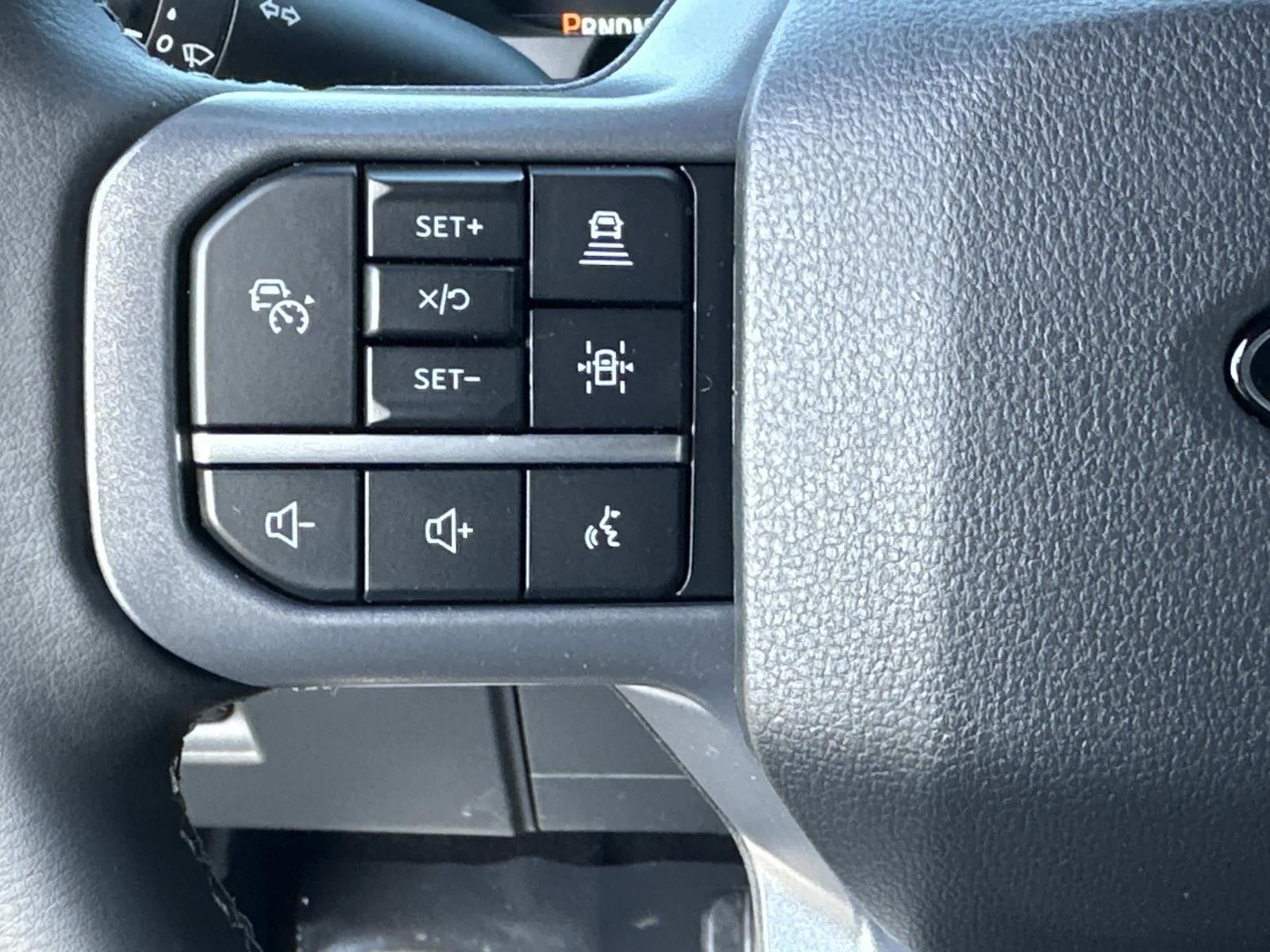 2025 Ford F-150 XLT 4WD SUPERCREW 5.5' BO