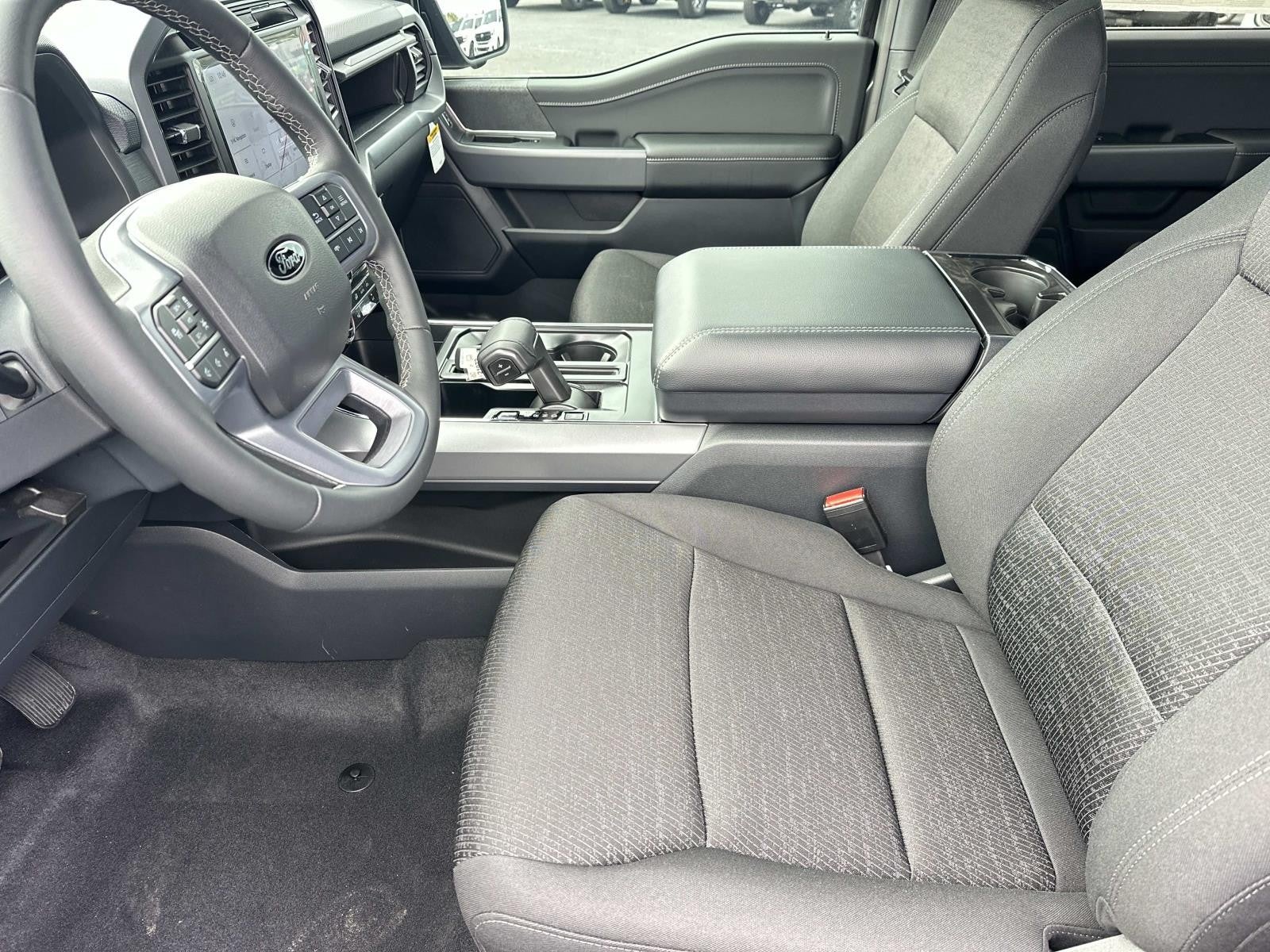 2026 Ford F-150 XLT 4WD SUPERCREW 5.5' BO