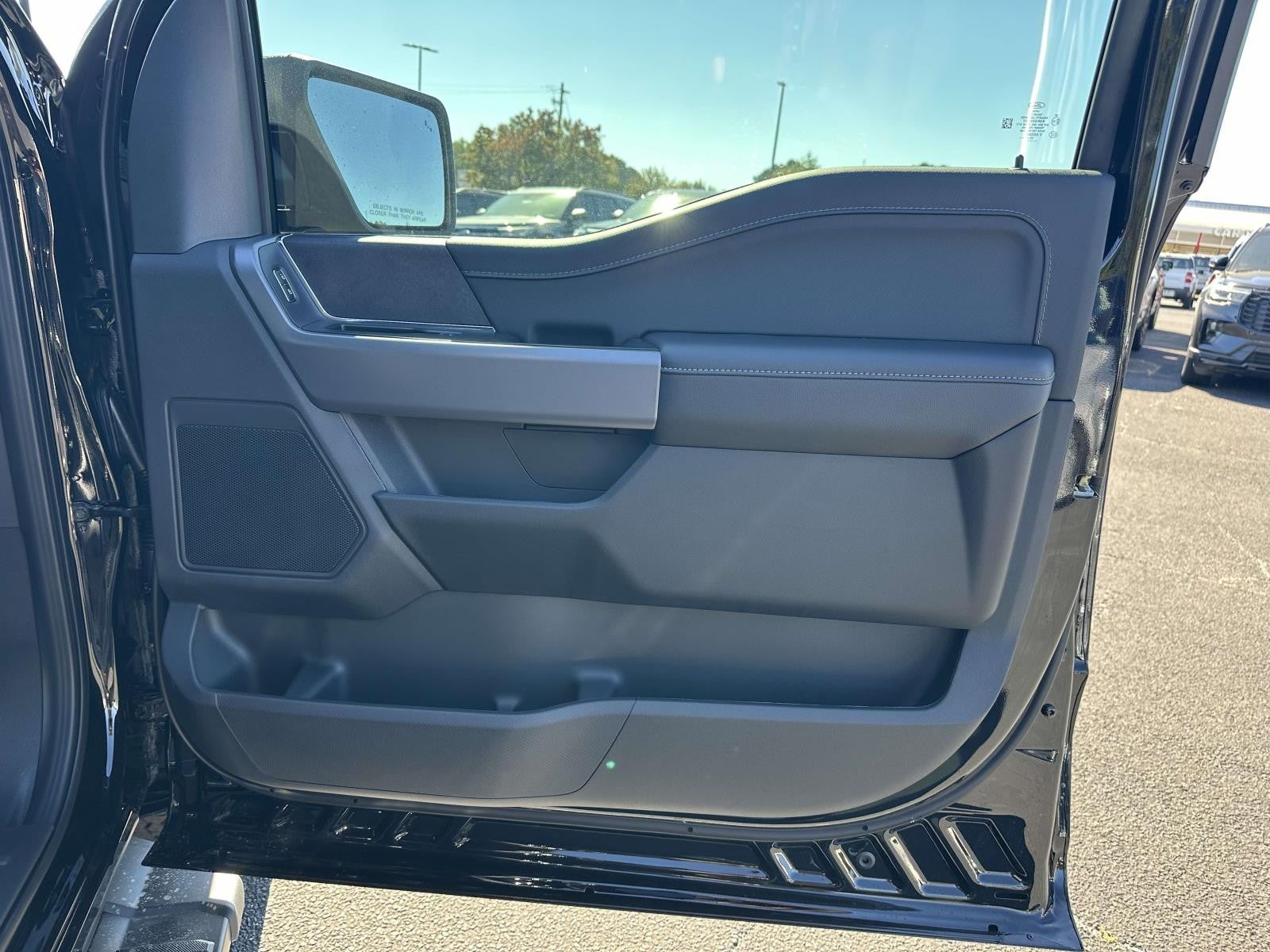 2025 Ford F-150 XLT 4WD SUPERCREW 5.5' BO