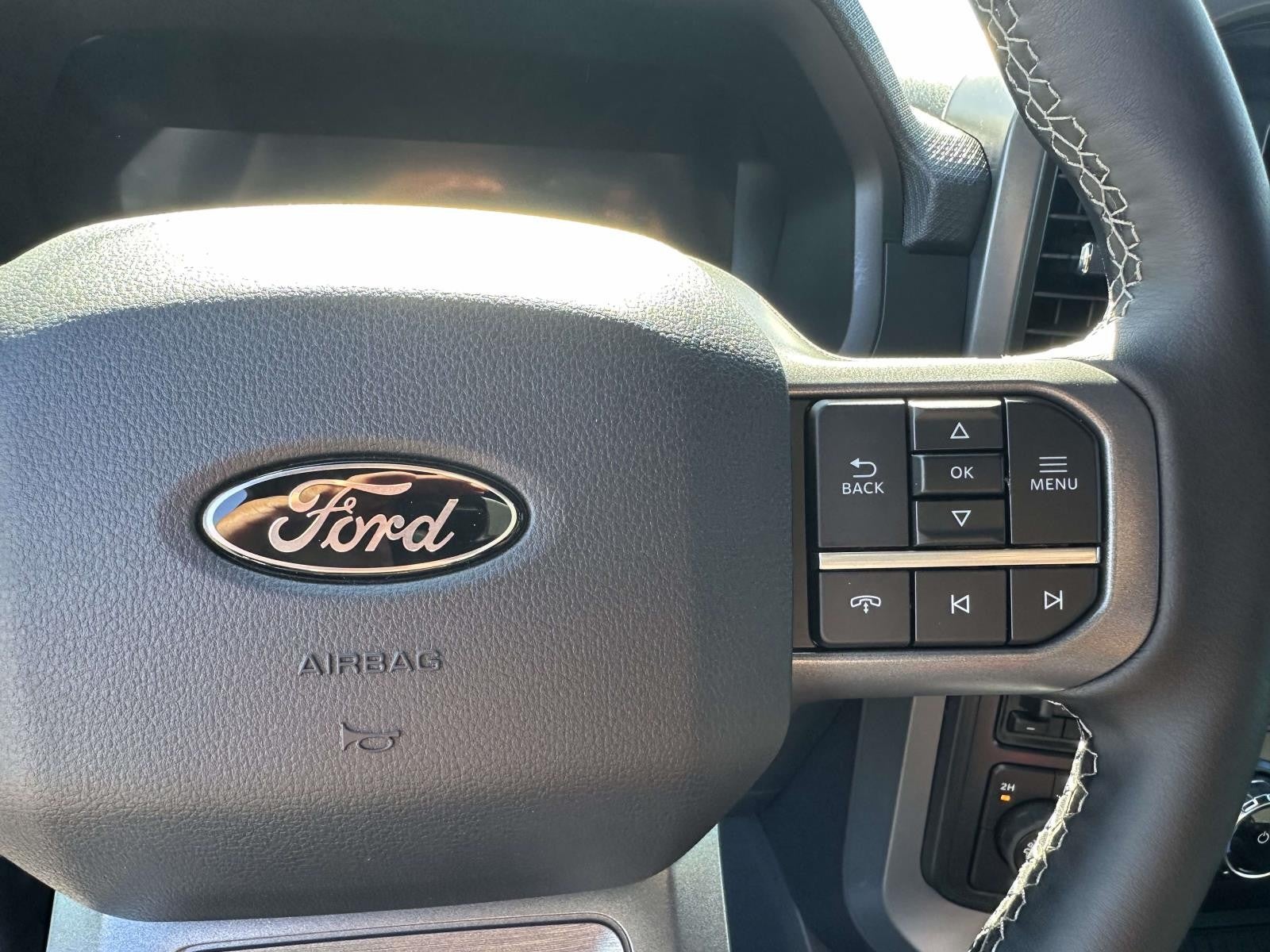 2025 Ford F-150 XLT 4WD SUPERCREW 5.5' BO