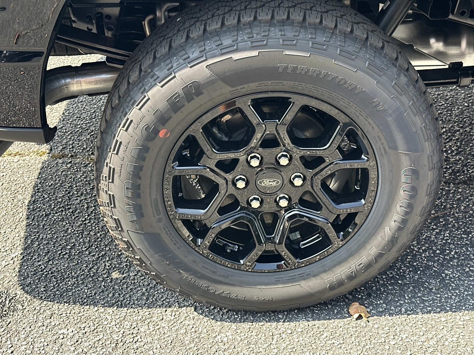 2025 Ford F-150 XLT 4WD SUPERCREW 5.5' BO