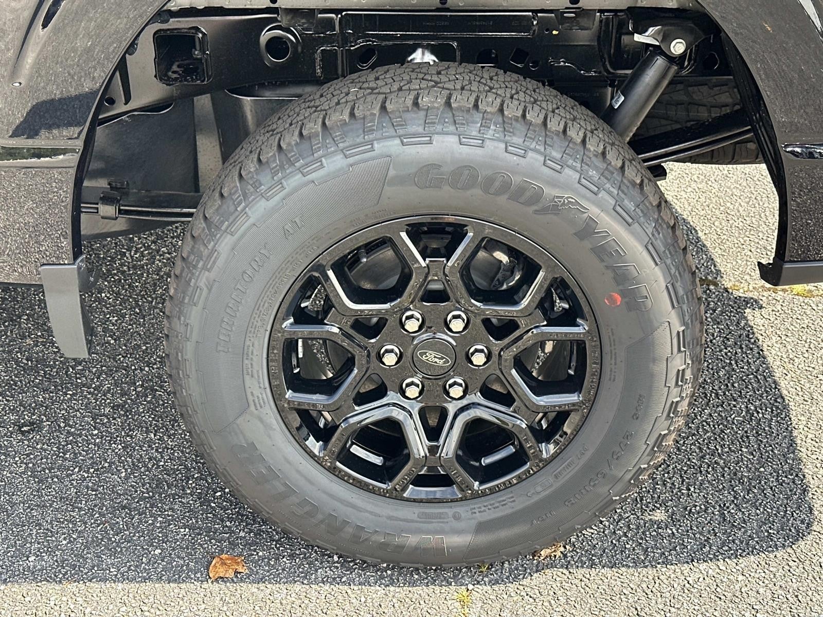 2025 Ford F-150 XLT 4WD SUPERCREW 5.5' BO