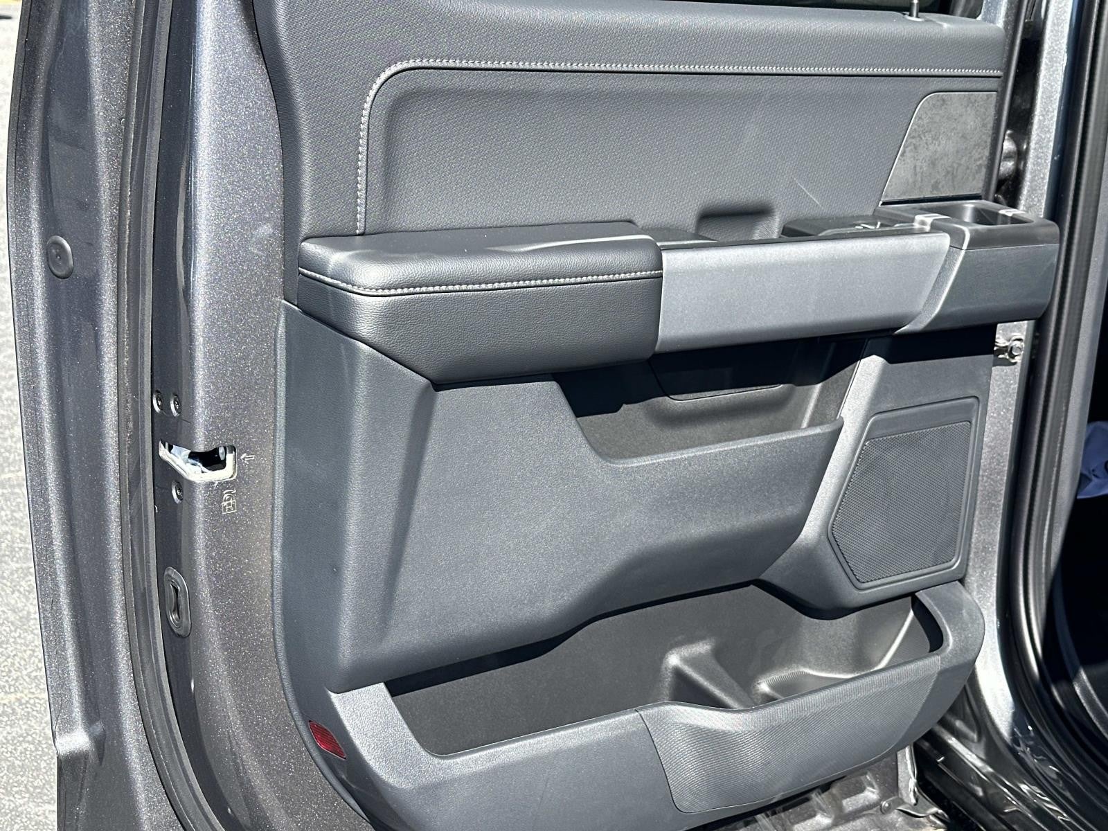 2025 Ford F-150 XLT 4WD SUPERCREW 5.5' BO