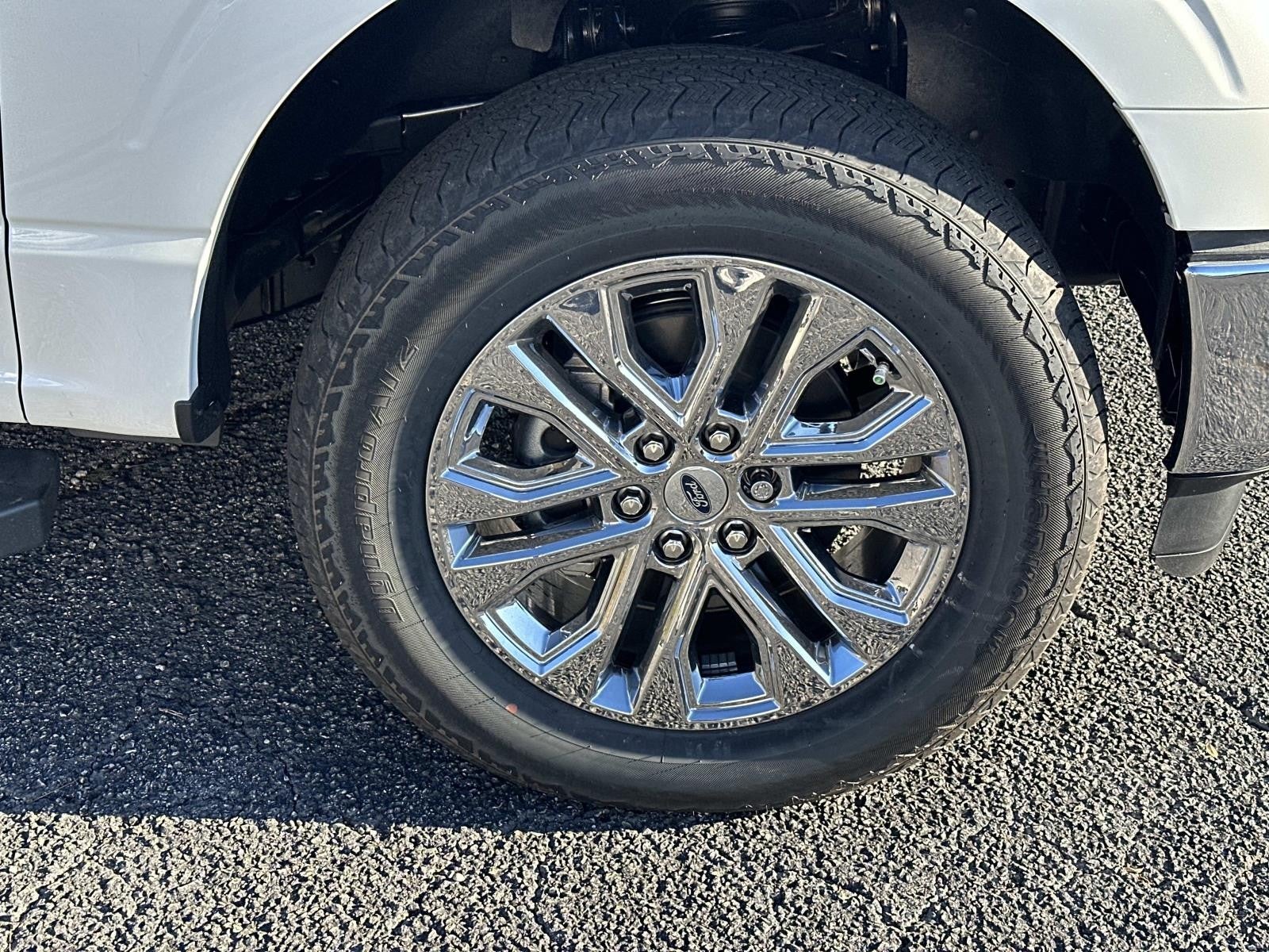 2025 Ford F-150 LARIAT 4WD SUPERCREW 5.5'