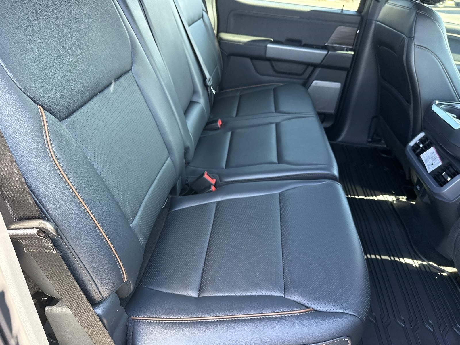 2026 Ford F-150 LARIAT 4WD SUPERCREW 5.5'