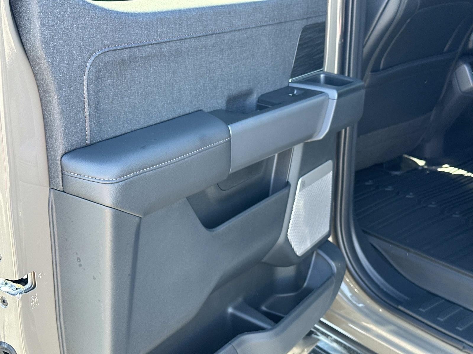 2026 Ford F-150 LARIAT 4WD SUPERCREW 5.5'