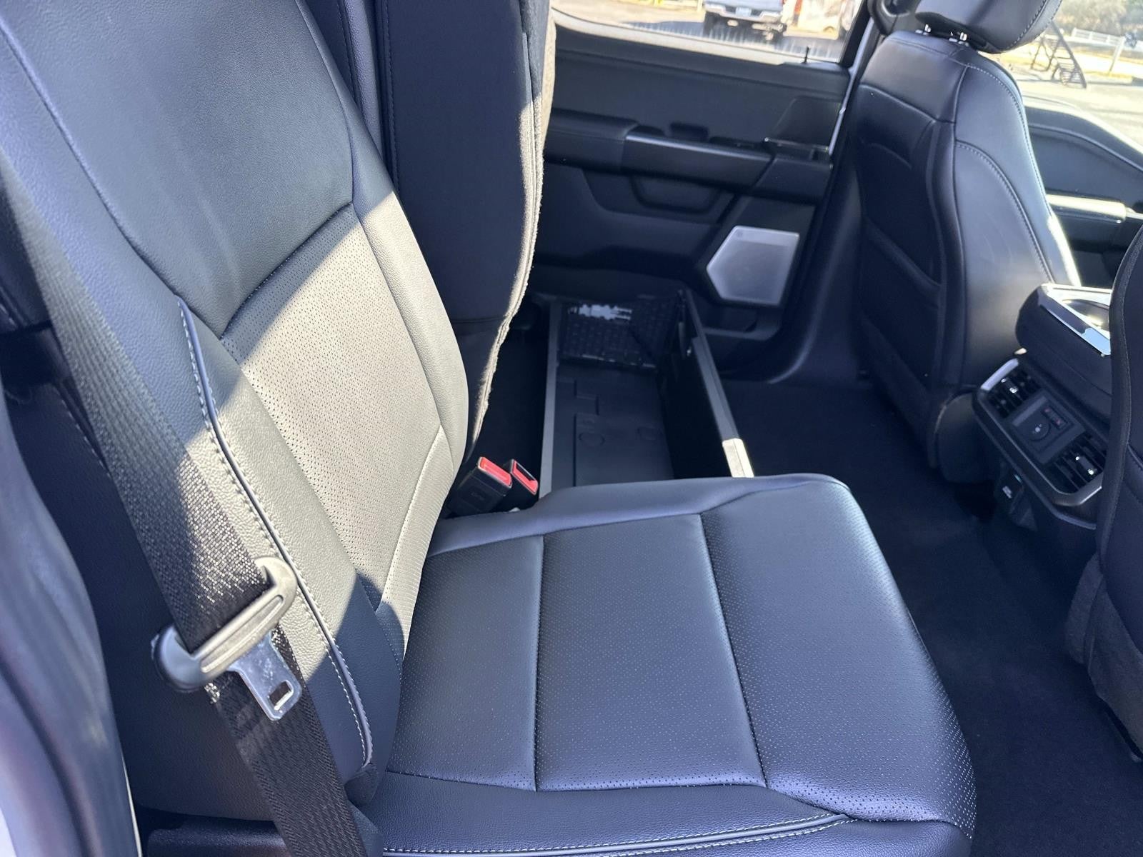 2025 Ford F-150 LARIAT 4WD SUPERCREW 5.5'