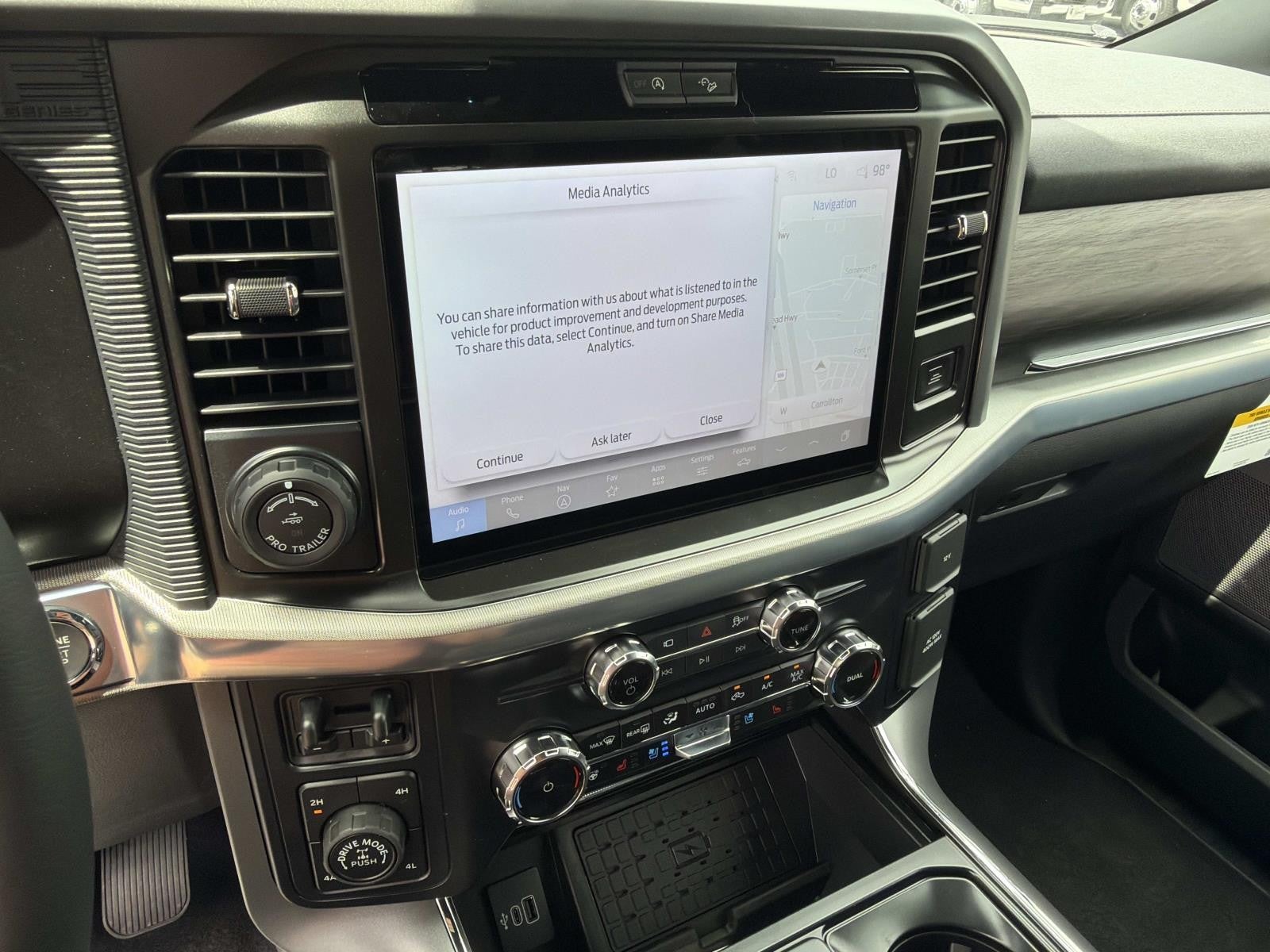 2026 Ford F-150 LARIAT 4WD SUPERCREW 5.5'