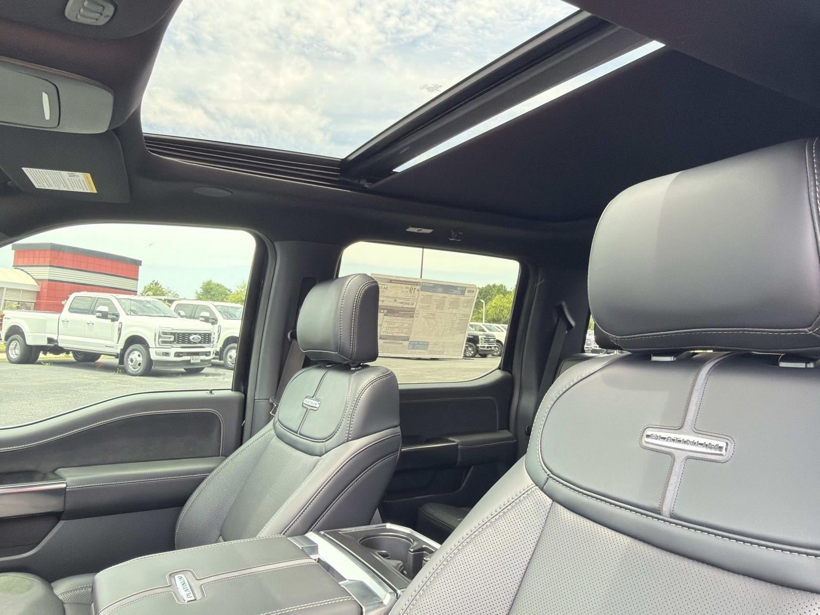 2026 Ford F-150 PLATINUM 4WD SUPERCREW 5.