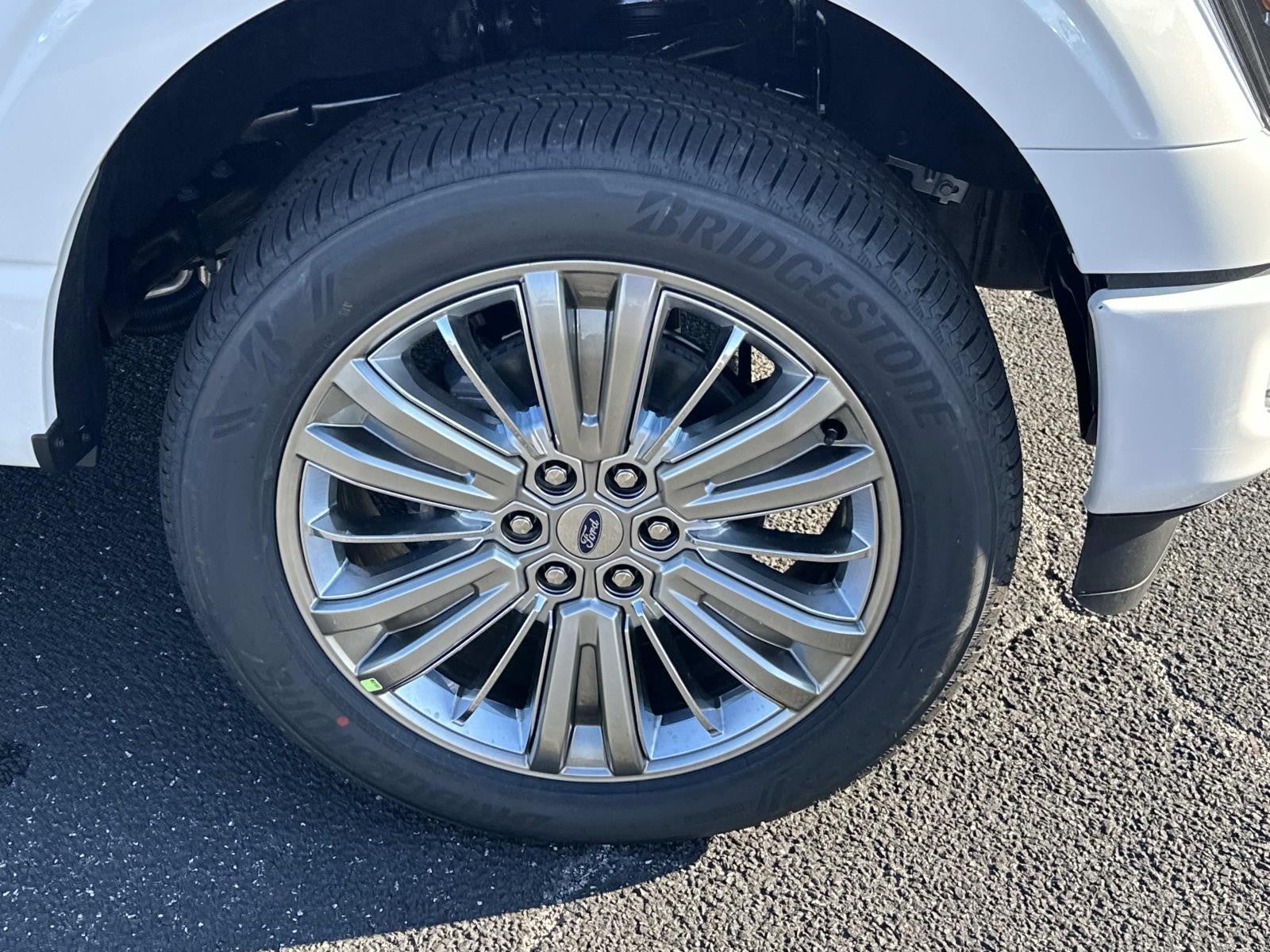 2026 Ford F-150 PLATINUM 4WD SUPERCREW 5.