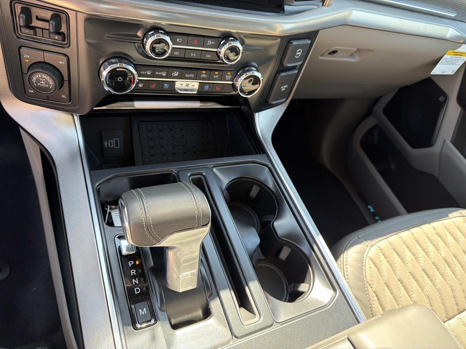 2026 Ford F-150 PLATINUM 4WD SUPERCREW 5.