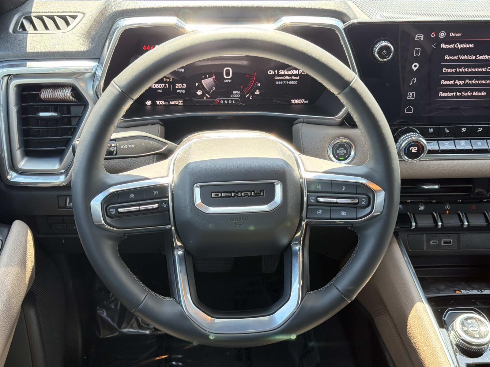 2025 GMC Canyon 4WD Denali